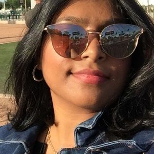 Meet your Posher, Noory